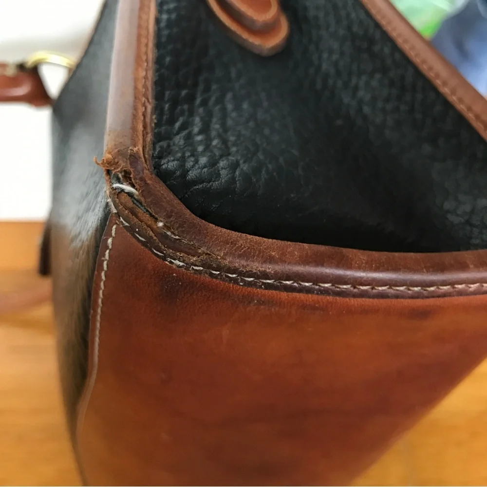 Vintage Authentic Dooney & Bourke Pebbled Leather Satchel